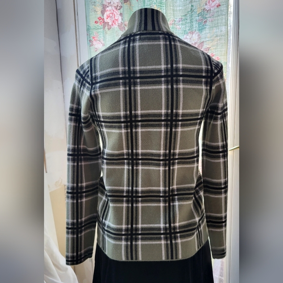 Light shacket - Picture 6 of 6